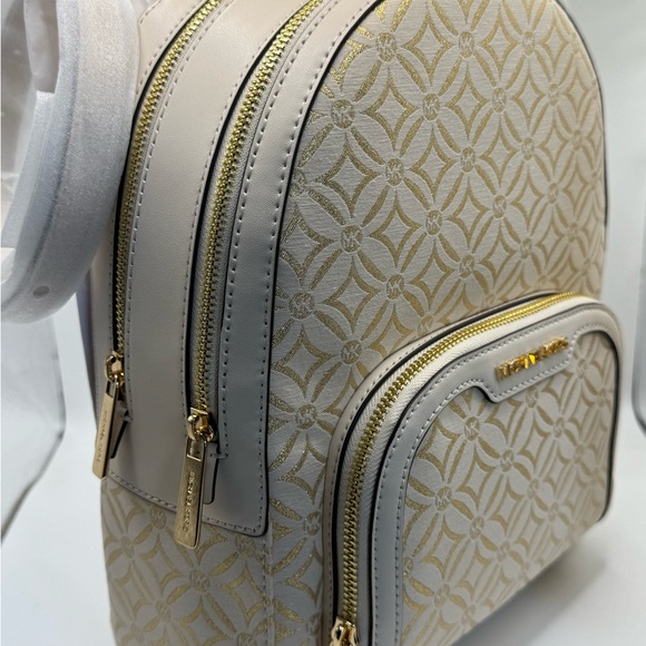 Michael Kors Jaycee Cream and Gold Women\'s Backpack Medium NWT main image 8